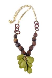 שרשרת משולבת חרוזי עץ, 89 שח, להשיג בעדיים מכל הלב ובאתר www.adaim-yr.co.il, צלם יוסי גמזו-לטובה