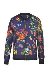 ז'קט ספורטיבי פרחוני, 179 שח, להשיג במאיושה (שינקין 5, בוגרשוב 32 ודיזינגוף 150), צלם דן מילר