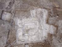 תמונה אוירית של בית הכנסת. צילום: חברת Skyview, באדיבות רשות העתיקות