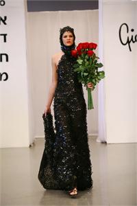 אוברזון סטודיו - גדעון אוברזון קולקציית קיץ 2010 - צילום: קובי בכר 