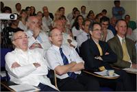מומחים מישראל ומארה"ב במהלך הרצאה בכנס   יח' צילום שיבא 