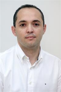 טל וייסר