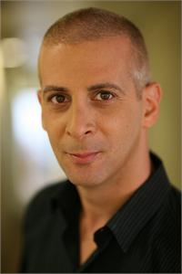 רועי שגב, סמנכל תפעול ופיתוח עסקי בקבוצת יד2