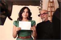 mlLY מתוך צילומי קמפיין אמילי. צילום: אורית פניני