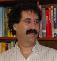 פרופ' דן בן דוד, מנהל מרכז טאוב לחקר המדיניות החברתית בישראל