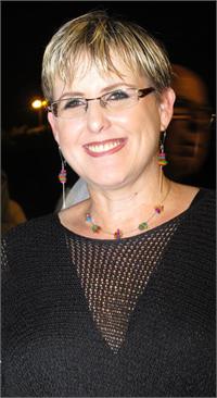 אריאלה פיקסלר אלון, מנהלת חטיבת הקולינריה החדשה במשרד 'מרום תקשורת'