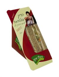 כריך משולש פסטרמה עינת. יח"צ