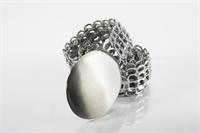 MADEO אקו שיק חגורה מלשוניות פחיות שתיה 630 ש"ח, צילום: יחצ