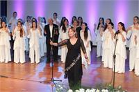 יום הולדת לרעיה שטראוס. עם מקהלת מורן והמנצחת נעמי פארן. צילום: נגה שדמי ואן דה ריפ