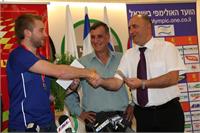 יונסי מימין עם סרגיי ריכטר