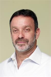 אחישי גל, מנכ"ל איסתא ליינס