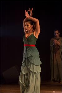 מיכל נתן במופע אגווה דולסה