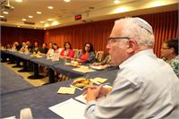 השר אריאל ונציגי הארגונים במפגש