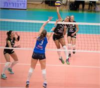 גלית דבש בדרך לעוד נקודה צילום יוסי לזרוף