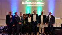 Business Wire ממנה את אביבה שורץ כנציגת המכירות המורשית שלו בישראל. בתמונה, משמאל לימין: ניל הרשברג, ריצ'רד דה-לאו, מייקל בקר, קאתי בארון טמרז, אביבה 
