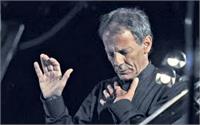 המלחין סטאברוס קסארחקוס Stavros Xarchkos