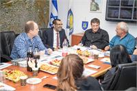 פגישת השר חיים כץ וראש עיריית פתח תקווה