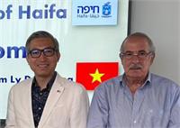 מימין:  נשיא לשכת המסחר והתעשייה חיפה והצפון, דוד קסטל ושגריר וייאטנם בישראל, לי דוץ' טרונג צילום יחצ חופשי לשימוש