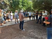 שיחה מקדימה עם בני הנוער- צילום: דוברות נחל שורק 